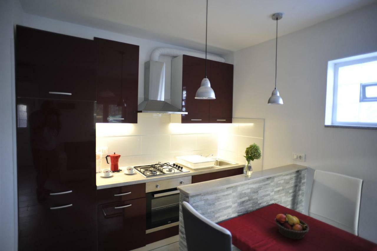 Apartment Stefania 로비니 외부 사진